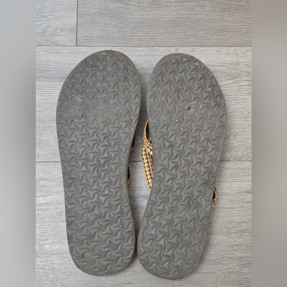 Teva Womens Flip Flops Size 9 Neutral Colorway Yellow Tan BrownFall Casual Comfy - Picture 5 of 5